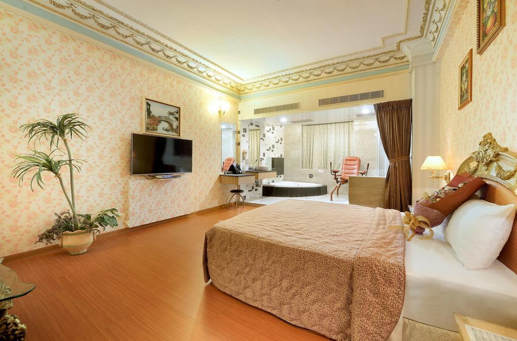 Holland Village Motel Tajnan Kültér fotó