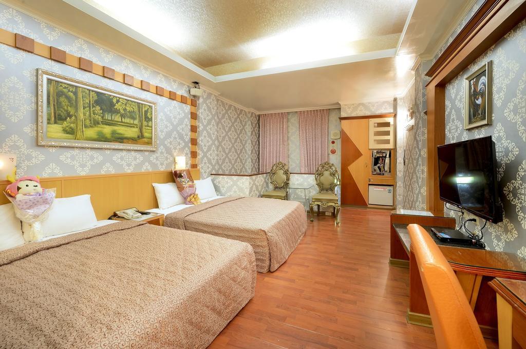 Holland Village Motel Tajnan Kültér fotó